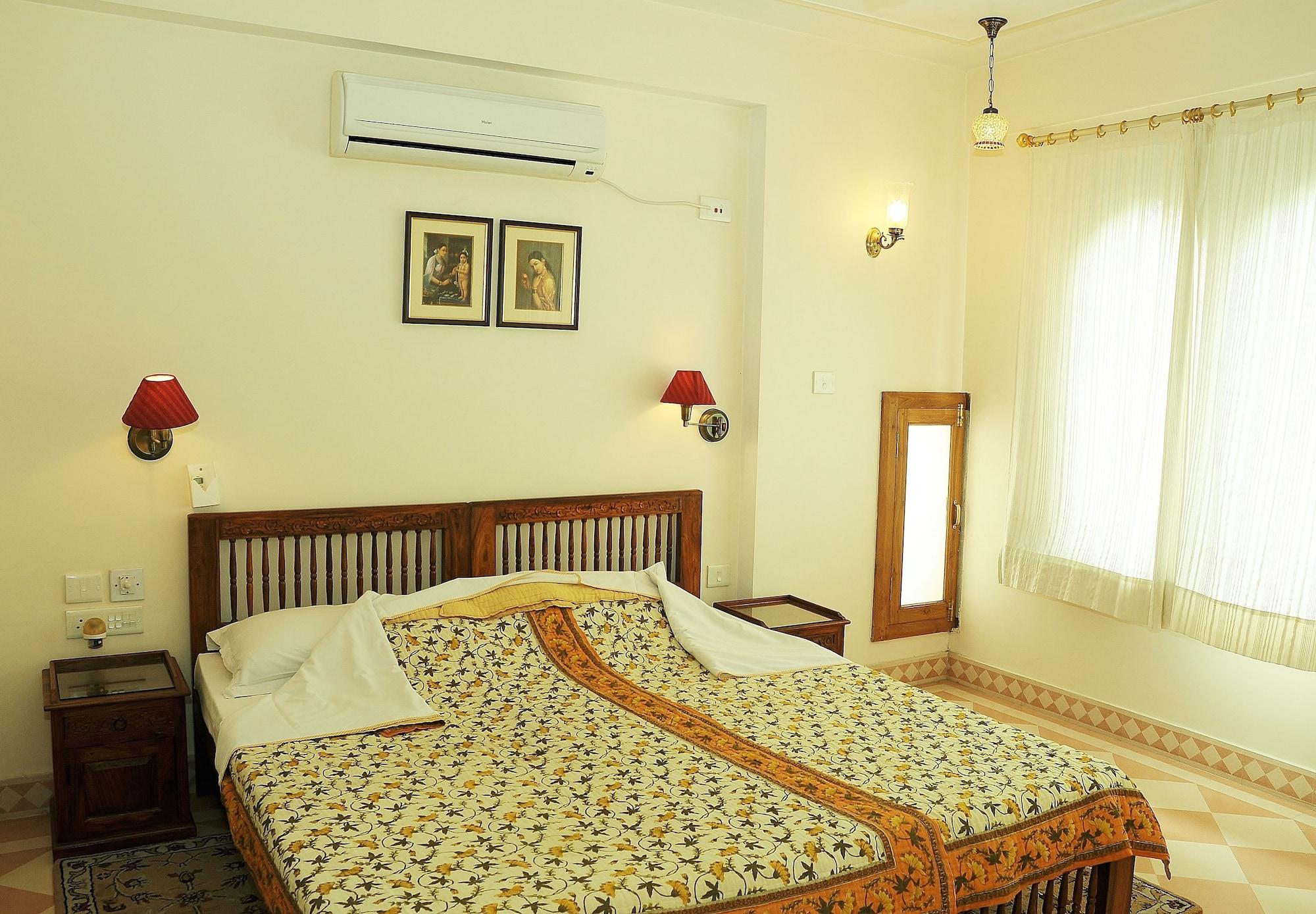 Om Niwas Suite Hotel Jaipur Eksteriør bilde